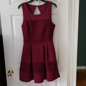 Semi-Formal Juniors Burgundy Dress, Sleeveless, Keyhole Back, Above Knee Hemline